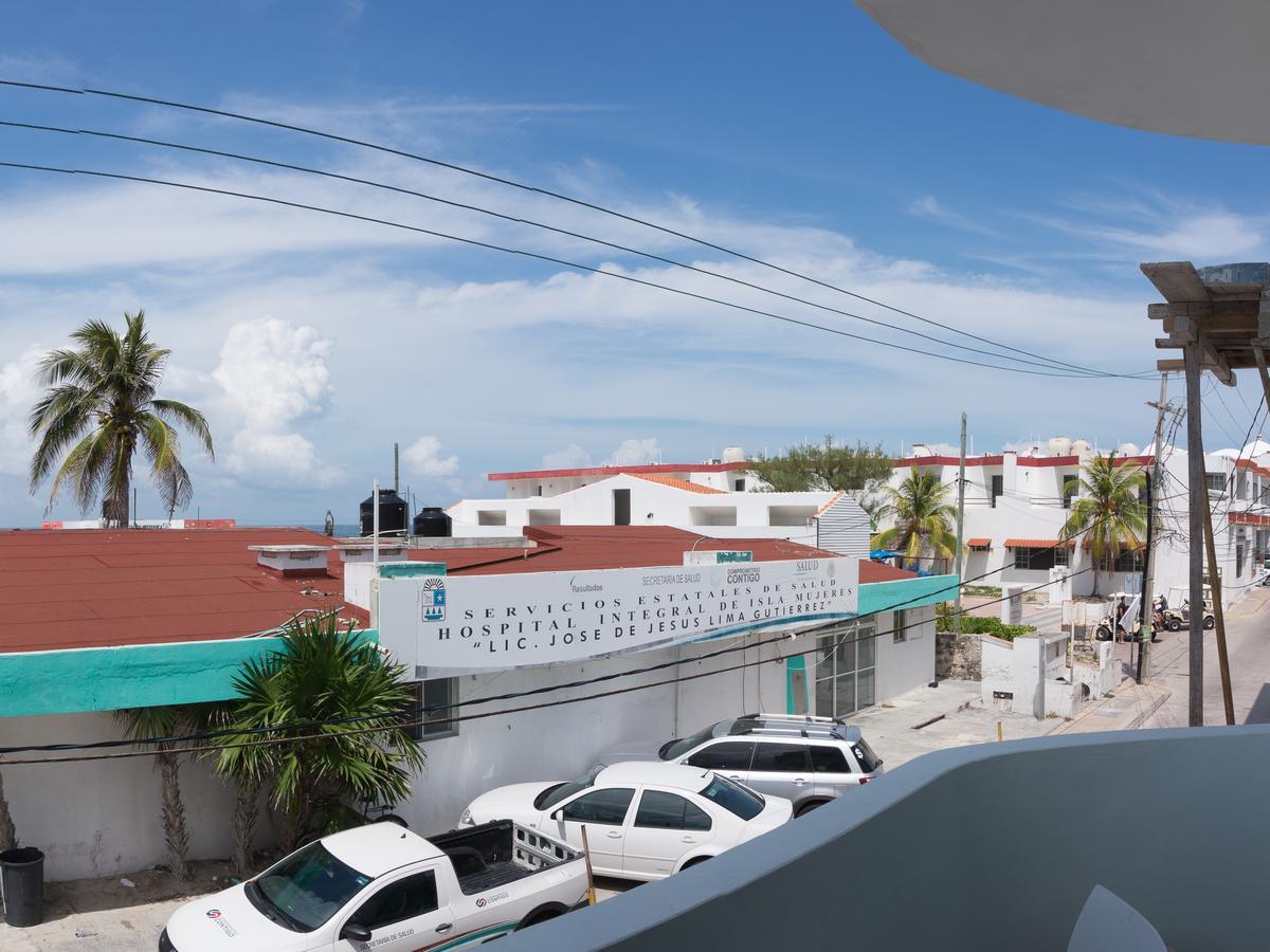 Hotel Sueno Maya Isla Mujeres Exteriör bild