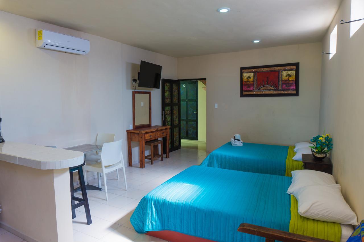 Hotel Sueno Maya Isla Mujeres Exteriör bild