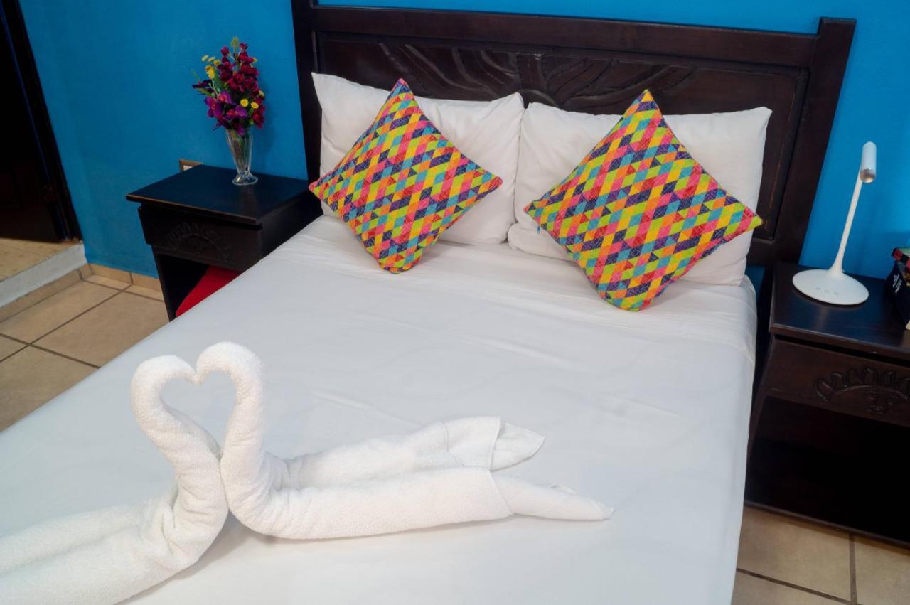 Hotel Sueno Maya Isla Mujeres Exteriör bild